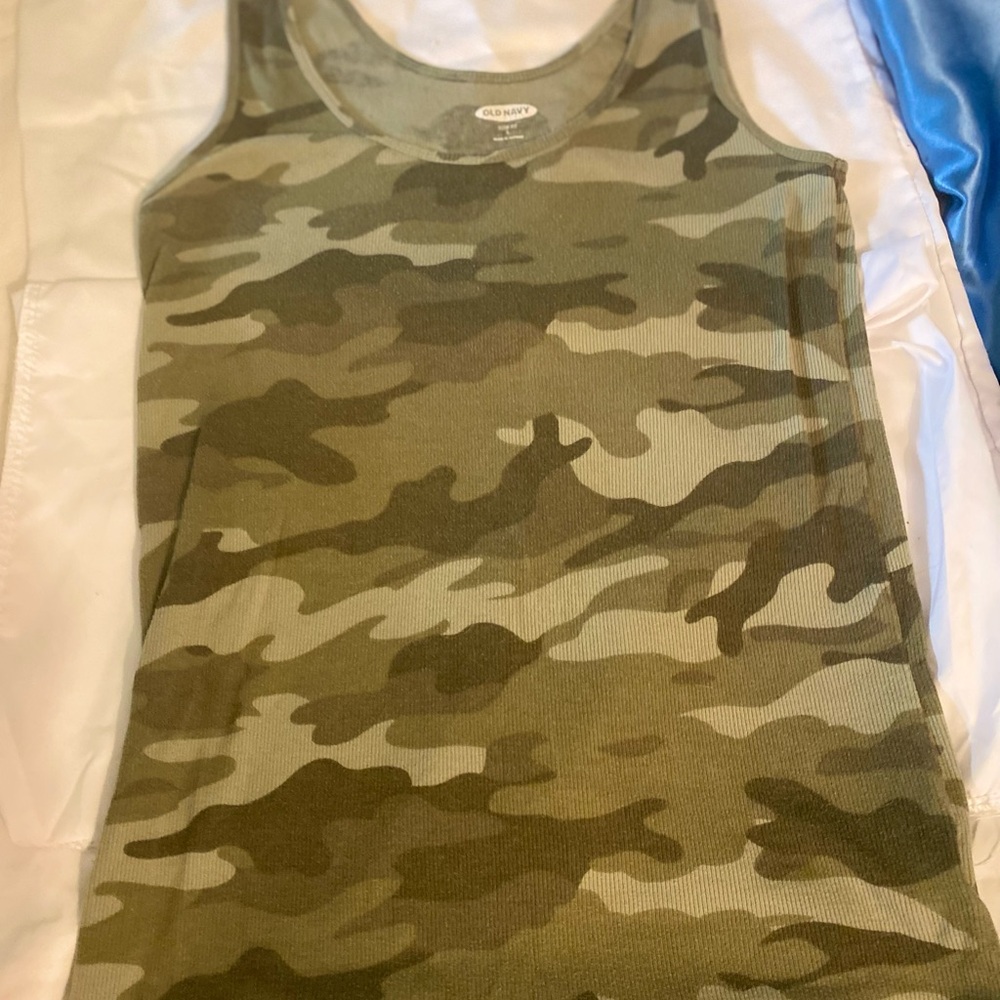 Old Navy Olive Camouflage Tank Top